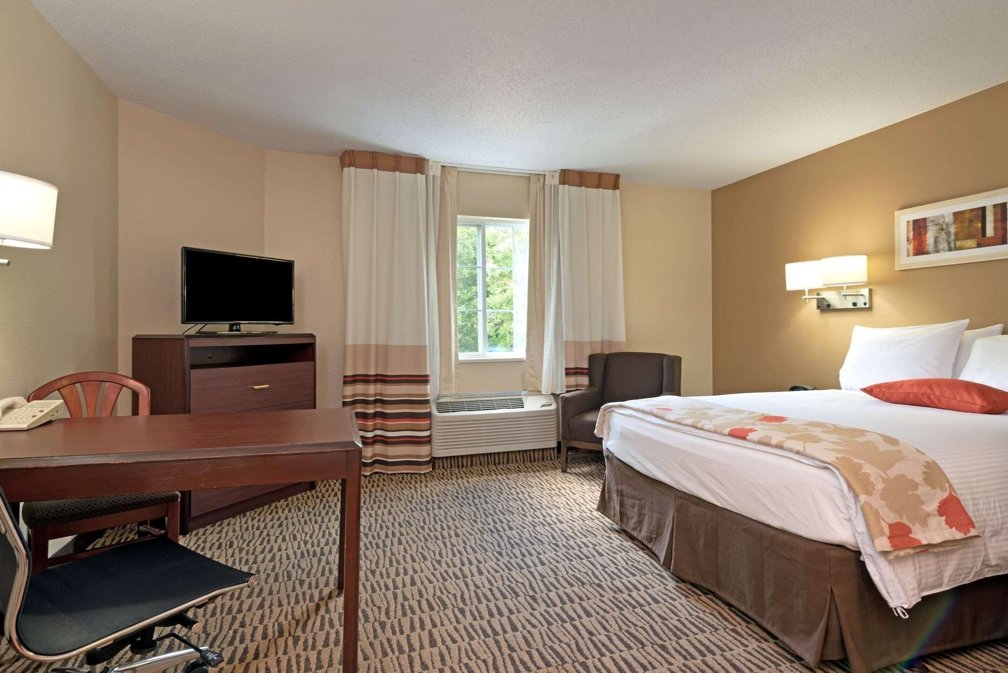 Mainstay Suites Hartford Meriden Exterior photo
